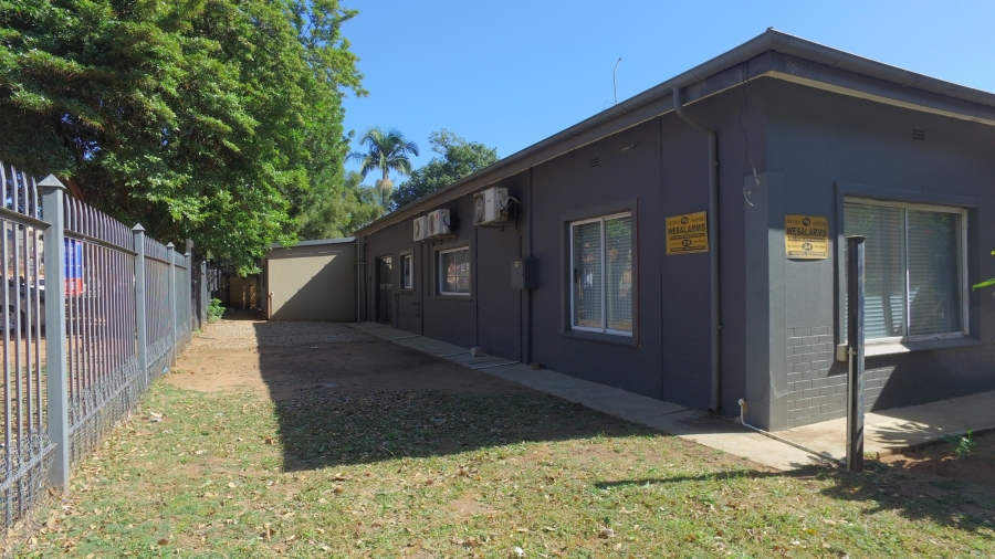 Commercial Property for Sale in Bodorp North West